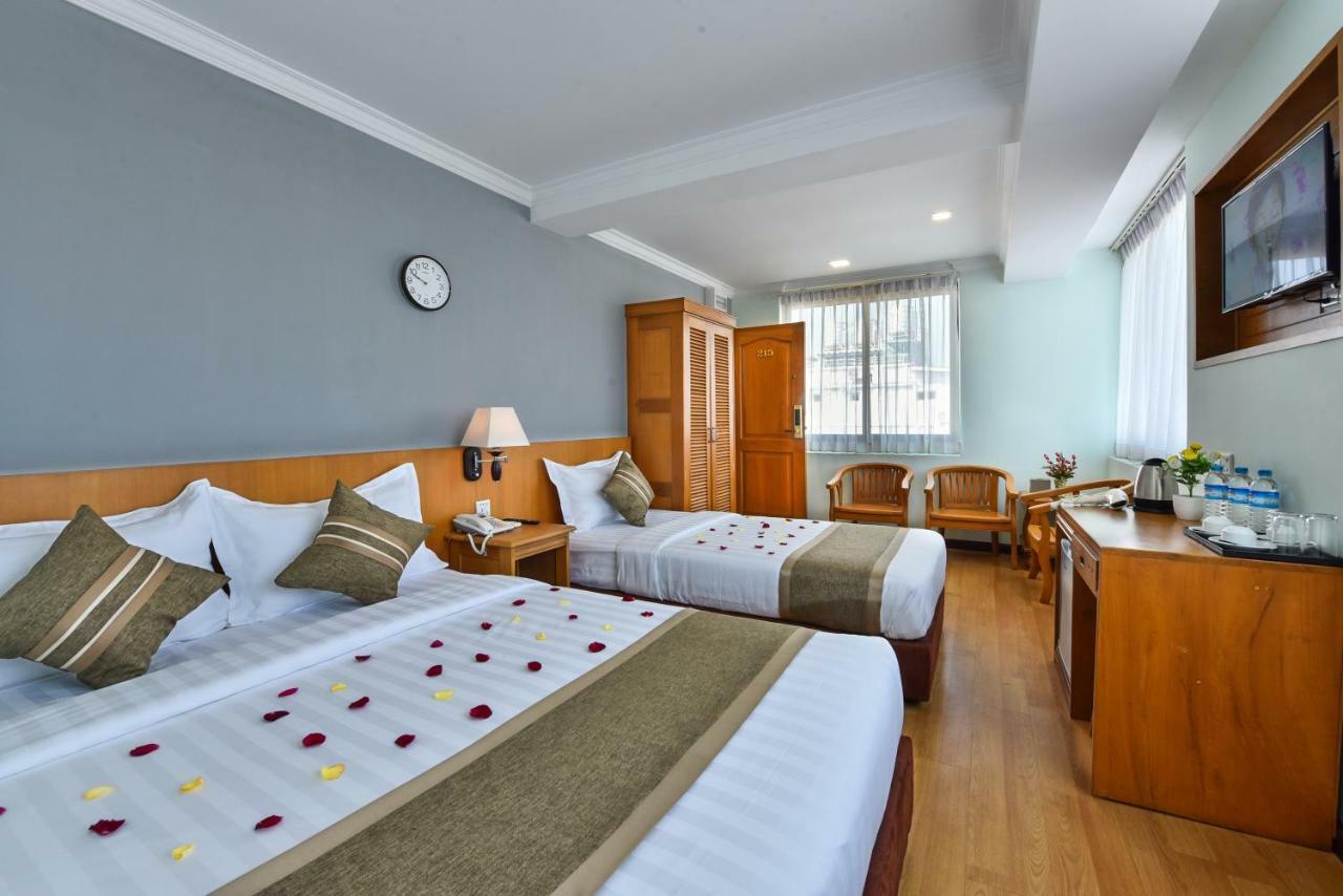 Hotel Sakura Pyinoolwin Pyin Oo Lwin Exterior foto